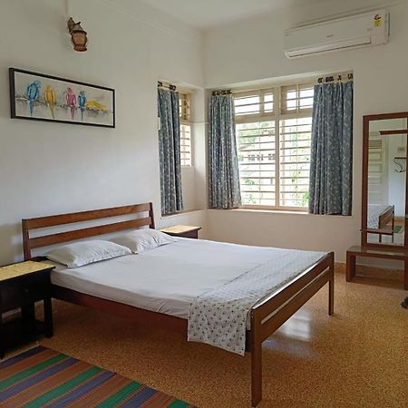 Srinekatan Heritage Villa Homestay Ahmedabad Exterior foto