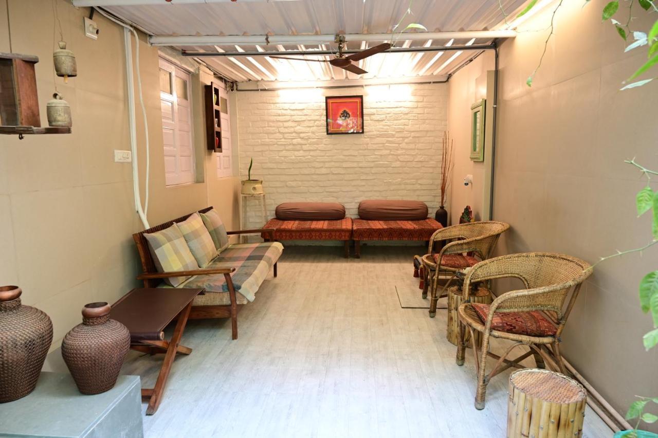 Srinekatan Heritage Villa Homestay Ahmedabad Exterior foto