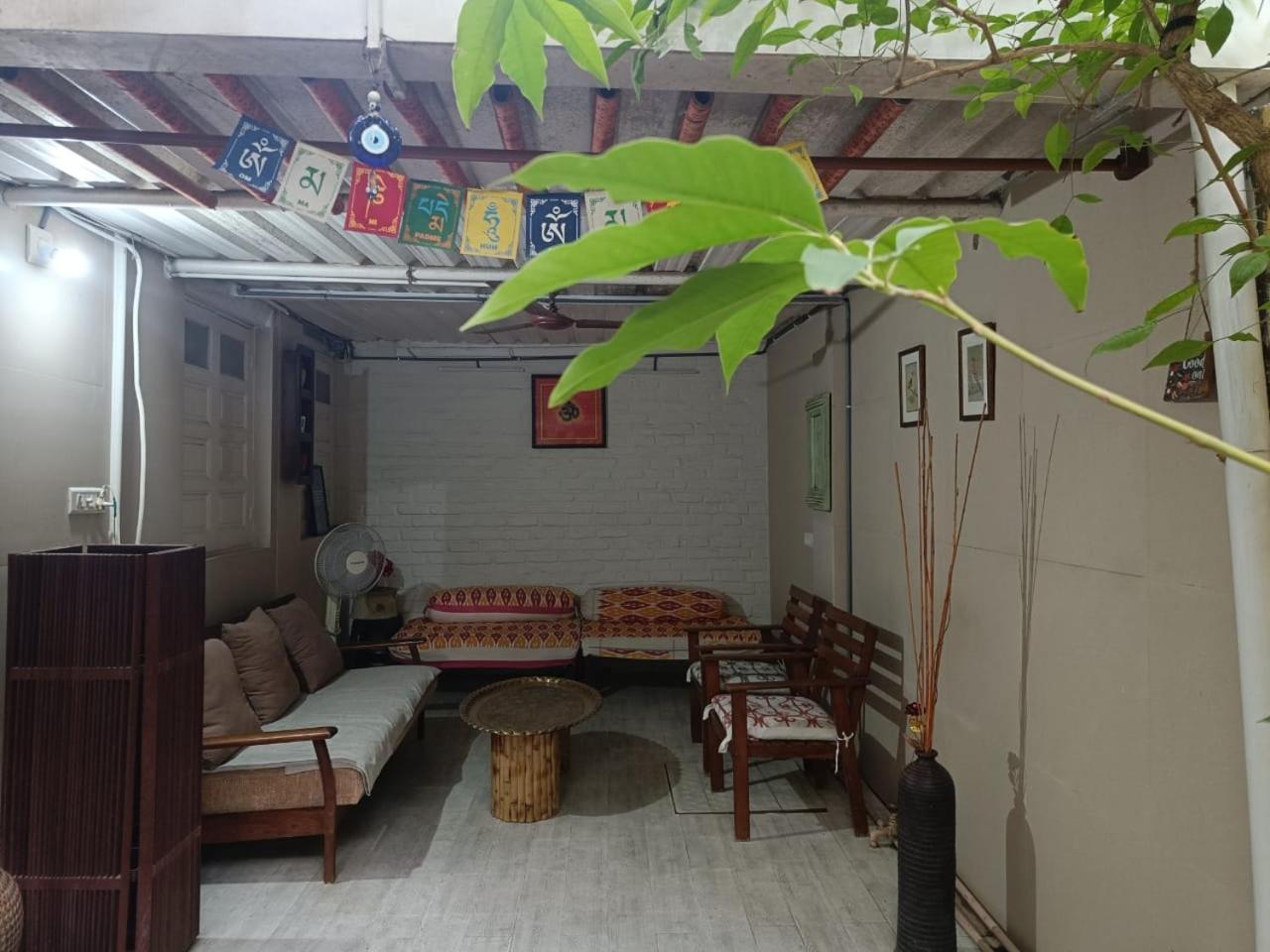 Srinekatan Heritage Villa Homestay Ahmedabad Exterior foto