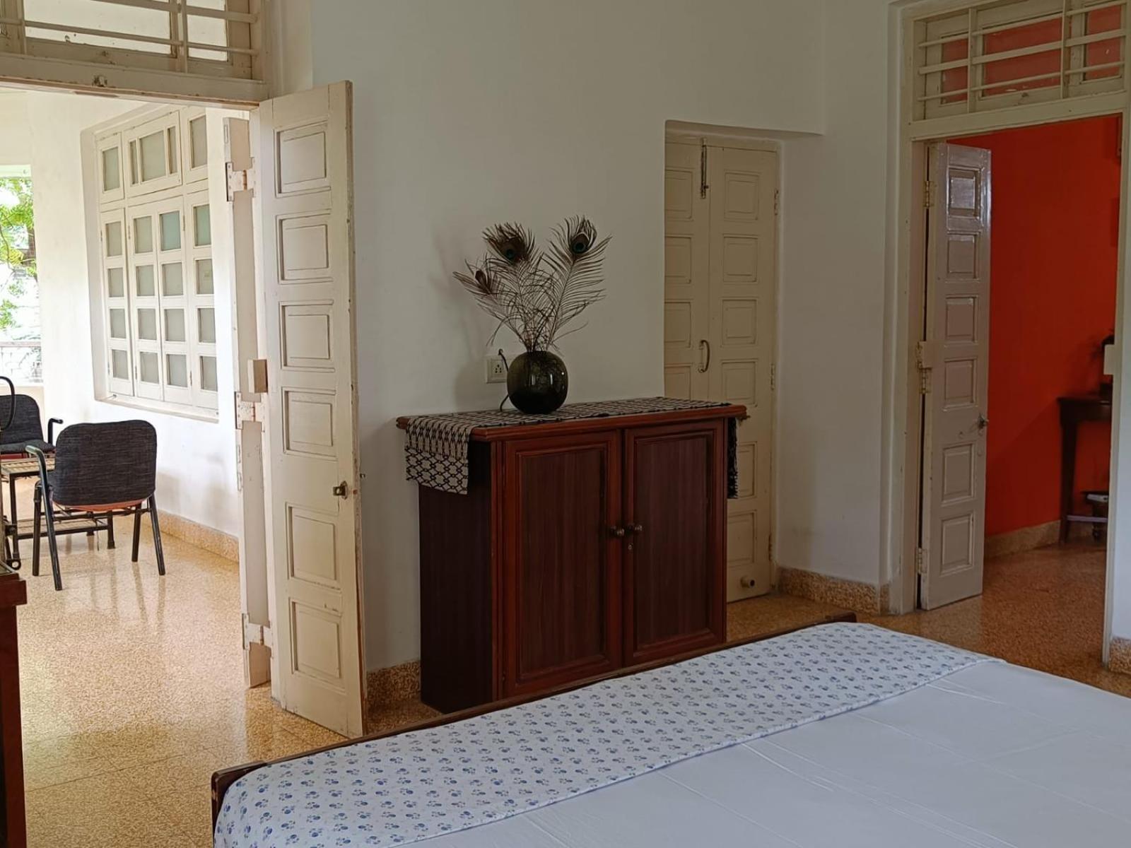 Srinekatan Heritage Villa Homestay Ahmedabad Exterior foto